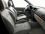 Renault Clio 5-Door 2001 года